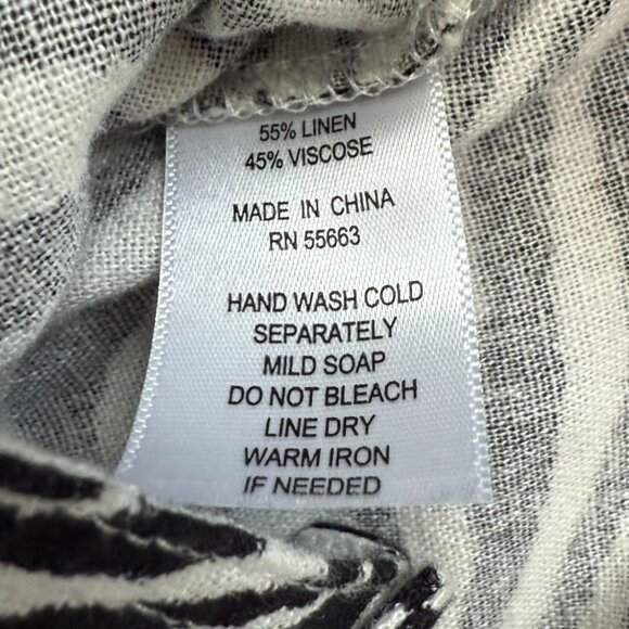 Tahari Women's Linen Zebra Print‎ Cropped Button Up Jacket, Size M - Picture 7 of 8